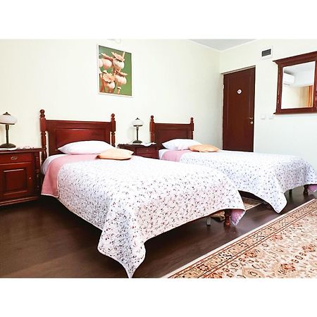 Vila Roma Deva Luaran gambar