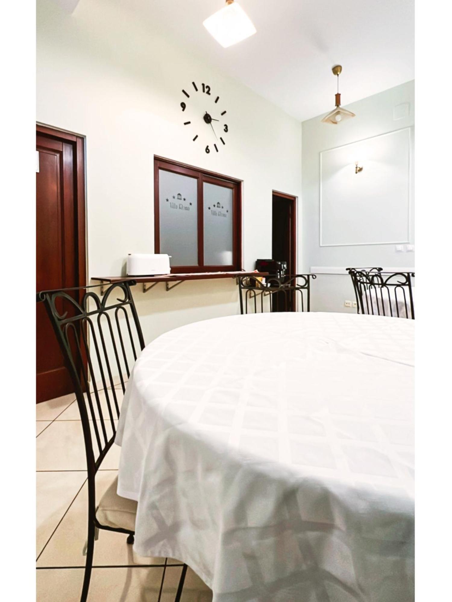 Vila Roma Deva Luaran gambar